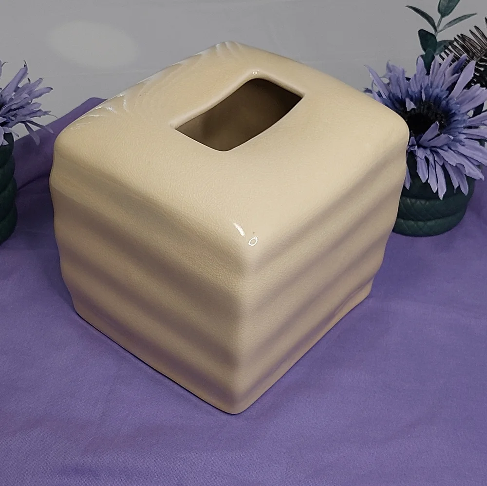 Woodland Ceramic Crackle Glaze Tissue Box Cover
